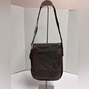 Eddie Bauer Crossbody Small Messenger Bag – Brown Nylon & Faux Leather Trim